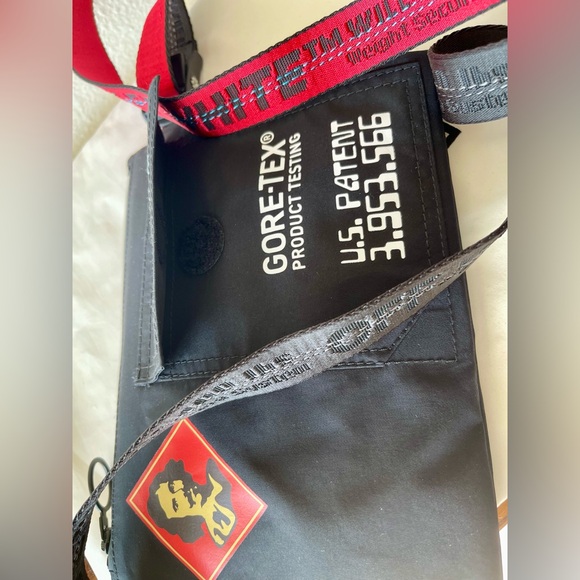 OFF-WHITE Crossbody LIMITED EDITION - Picture 6 of 13